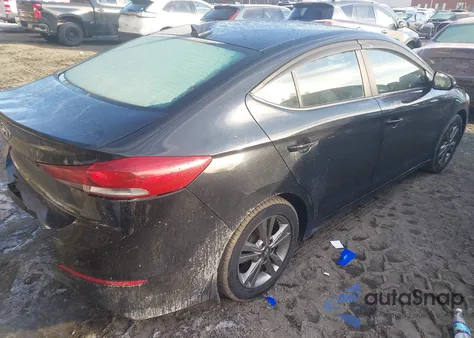 2017 Hyundai Elantra Se z USA, uszkodzony, nr VIN KMHD84LF2HU064056